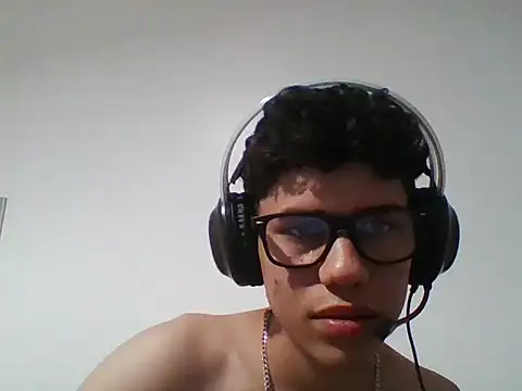 Kleyyysss online show from July 2026 04:26:02 AM