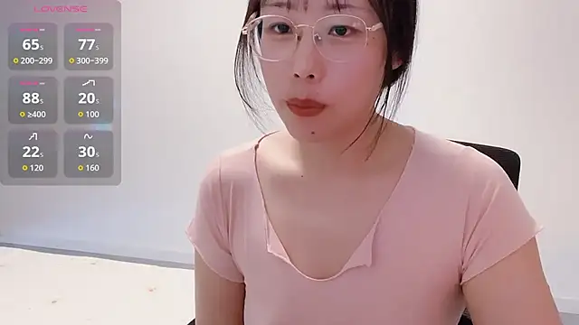 suisui322 online show from November 2025 06:16:02 AM