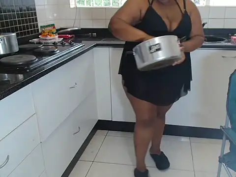 ChoklitBerry online show from November 2025 09:43:02 AM