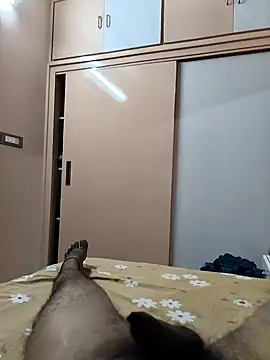 Snapshot of krishnaclip chatting on November 2025 04:25:01 PM krishnaclip online show from November 2025 04:25:01 PM