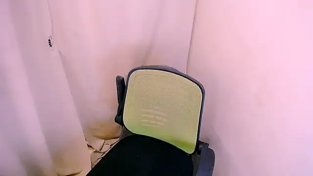 velvetviper06 online show from March 2026 01:05:02 PM