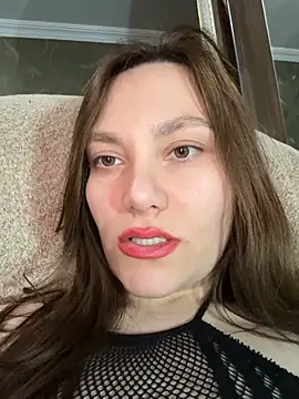 itsmeAlarann online show from April 2026 09:39:33 PM