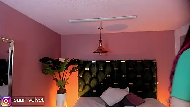 Velvet Dreamss online show from April 2026 11:38:01 AM