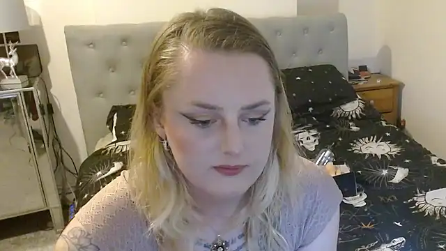 Snapshot of Tatted_emi chatting on March 2026 09:44:02 PM Tatted emi online show from March 2026 09:44:02 PM