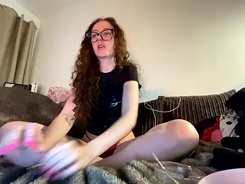 babygirltiti online show from January 2026 01:35:02 PM