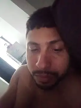 Snapshot of MAX_Jhonnson chatting on February 2026 06:04:01 PM MAX Jhonnson online show from February 2026 06:04:01 PM