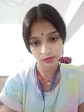 Mohnicute online show from May 2026 01:00:01 AM