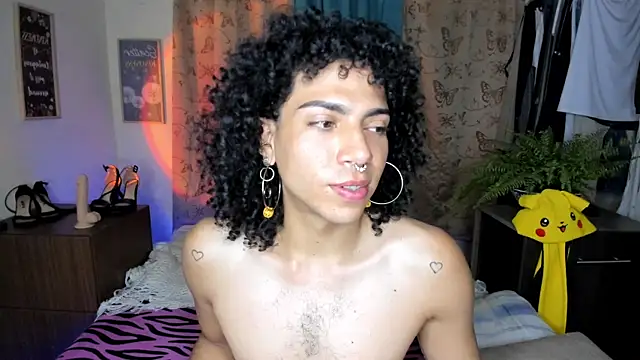 Angel White25 online show from April 2026 10:12:02 PM