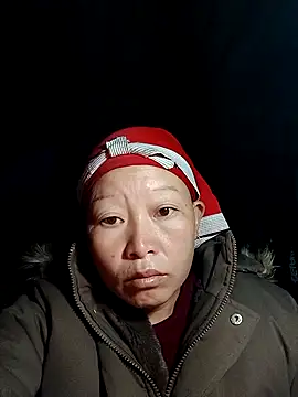 girl-hot2x online show from December 2025 07:32:01 PM