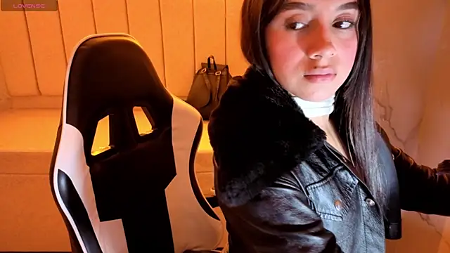 Juliana Tx online show from November 2025 02:55:02 AM