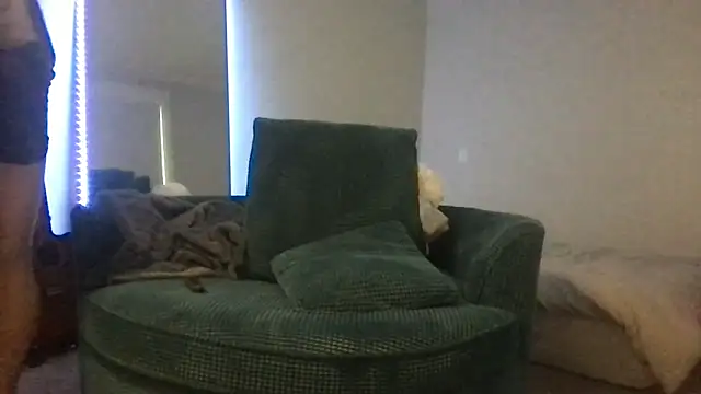 sculpteddesire online show from November 2025 09:17:01 PM