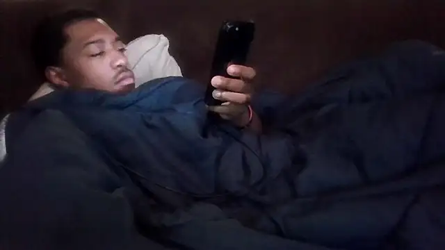 Snapshot of 100blkdav chatting on November 2025 04:18:01 PM 100blkdav online show from November 2025 04:18:01 PM