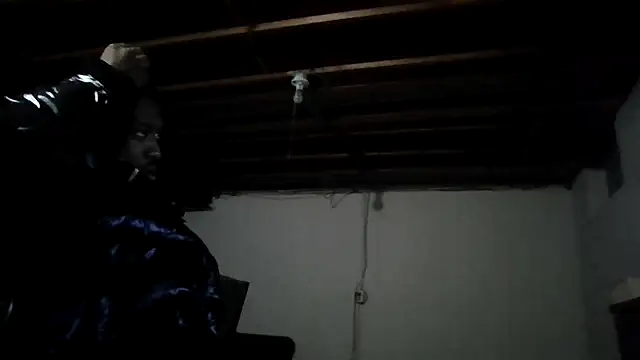 Snapshot of 100blkdav chatting on December 2025 03:38:02 AM 100blkdav online show from December 2025 03:38:02 AM