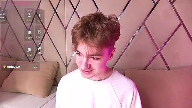 Snapshot of Paul_Holt chatting on November 2025 08:30:01 PM Paul Holt online show from November 2025 08:30:01 PM