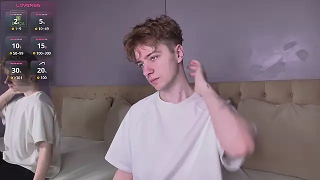 Snapshot of Paul_Holt chatting on November 2025 08:33:02 PM Paul Holt online show from November 2025 08:33:02 PM