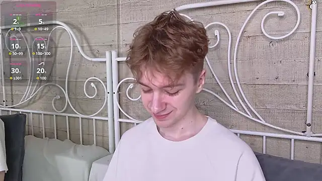 Snapshot of Paul_Holt chatting on November 2025 08:23:02 PM Paul Holt online show from November 2025 08:23:02 PM