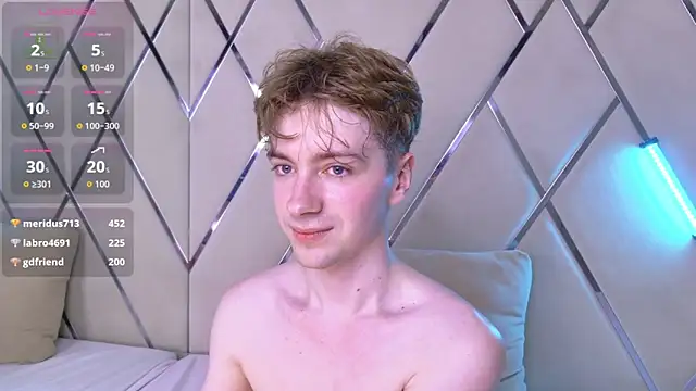 Snapshot of Paul_Holt chatting on December 2025 08:56:02 AM Paul Holt online show from December 2025 08:56:02 AM