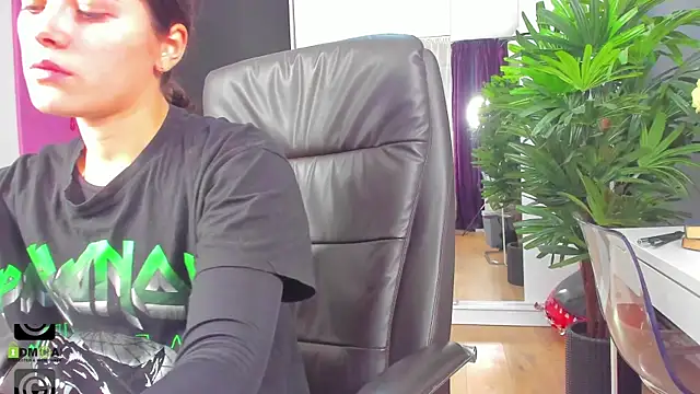 anna firee online show from January 2026 09:44:02 AM