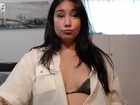 Snapshot of SaloGray8 chatting on June 2026 01:46:01 PM SaloGray8 online show from June 2026 01:46:01 PM