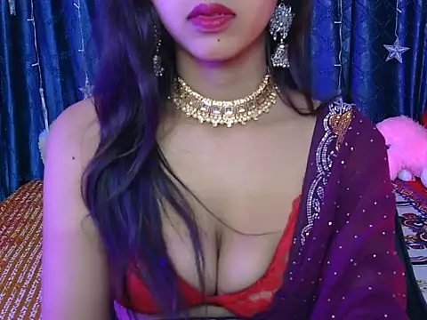 shivani-kumari21 online show from January 2026 03:14:02 PM