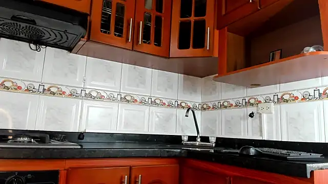 Lucy Vegas online show from February 2026 01:21:02 PM