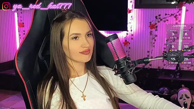 -RED HAT- online show from April 2026 09:39:33 PM