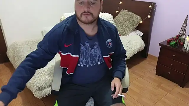 LiamConan online show from November 2025 01:39:02 AM