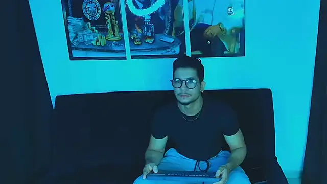 Snapshot of Nolan_joness chatting on November 2025 01:22:02 PM Nolan joness online show from November 2025 01:22:02 PM