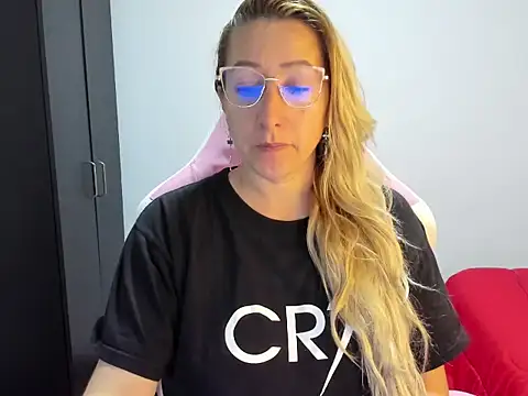 chrystal sl852 online show from February 2026 02:26:02 AM