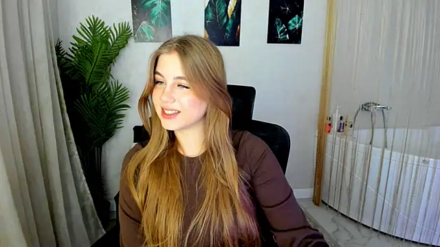 GoldenMirage online show from January 2026 12:11:01 PM