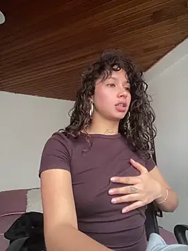 Dreana online show from March 2026 09:21:02 PM