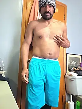 Snapshot of piggylatino chatting on January 2026 06:11:02 PM piggylatino online show from January 2026 06:11:02 PM