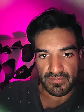 Snapshot of piggylatino chatting on February 2026 11:11:02 PM piggylatino online show from February 2026 11:11:02 PM