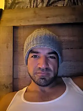 Snapshot of piggylatino chatting on February 2026 10:45:01 AM piggylatino online show from February 2026 10:45:01 AM