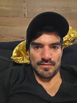 Snapshot of piggylatino chatting on March 2026 05:08:02 AM piggylatino online show from March 2026 05:08:02 AM