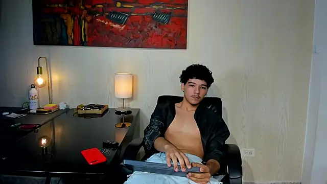 tiven-prince online show from November 2025 03:33:02 PM