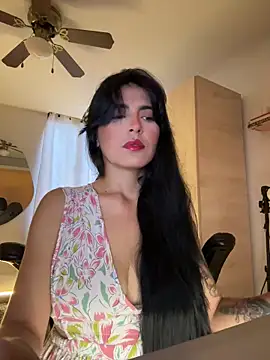 Cristal Cerati  online show from April 2026 10:01:02 PM