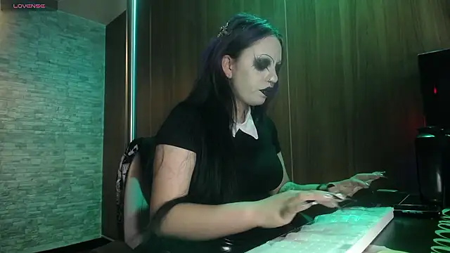 Belladonna trix online show from February 2026 06:57:02 PM