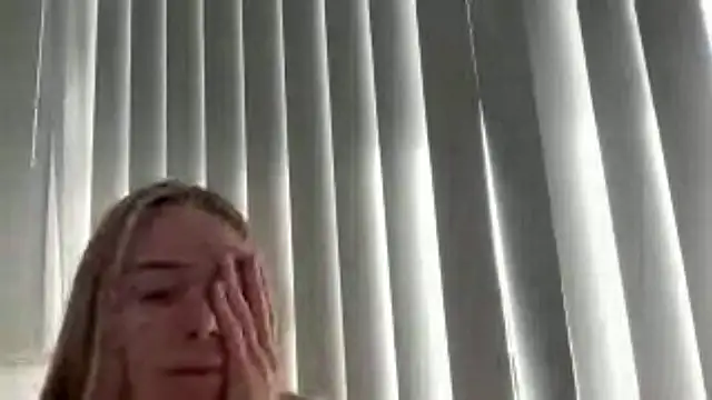 Snapshot of GigiLinks chatting on November 2025 11:27:02 PM GigiLinks online show from November 2025 11:27:02 PM