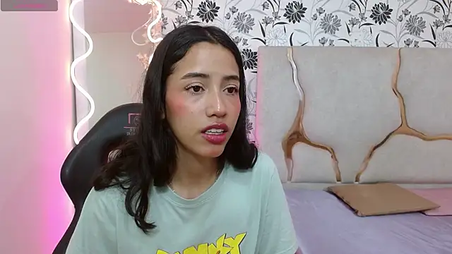 Joselyn tay online show from February 2026 12:04:02 PM