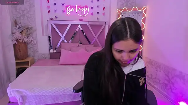 ISABELA TAY online show from March 2026 11:38:01 AM