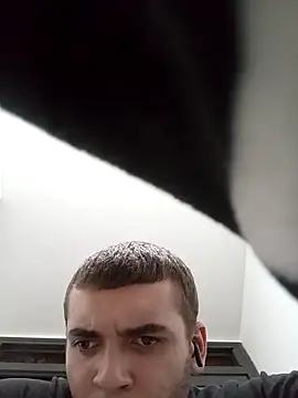 Snapshot of zebkibaron chatting on November 2025 01:17:01 AM zebkibaron online show from November 2025 01:17:01 AM