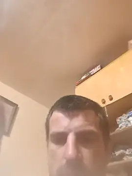 TwardyKierowca online show from April 2026 09:31:01 PM