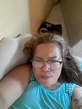 loriepinay46 online show from June 2026 10:35:01 PM