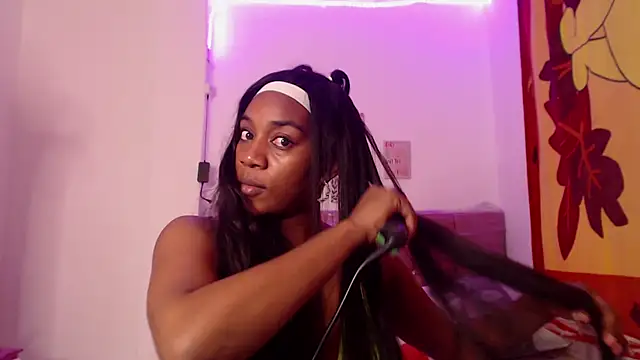 AishaOwens online show from February 2026 07:15:02 PM