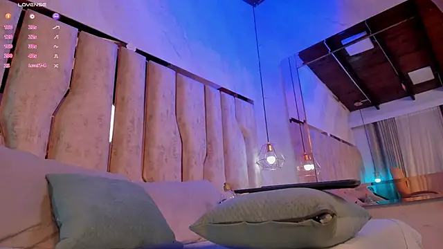 Snapshot of Caroline_palmerr chatting on February 2026 03:12:01 AM Caroline palmerr online show from February 2026 03:12:01 AM