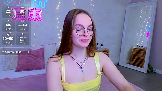 Snapshot of MadisonSmitt chatting on February 2026 05:08:01 AM MadisonSmitt online show from February 2026 05:08:01 AM