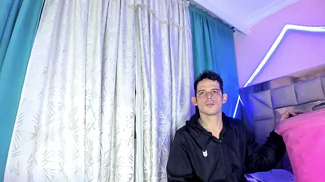 Sexybigjefffx online show from December 2025 03:24:02 AM