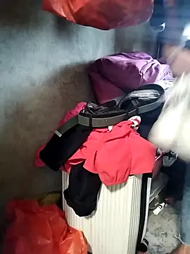 gugu0022 online show from March 2026 06:58:01 AM