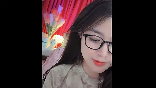 MiCandy-Lovee online show from November 2025 08:48:02 AM